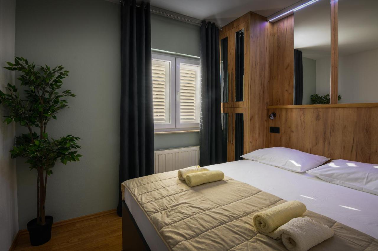 Apartments Blatancic Водице Екстер'єр фото
