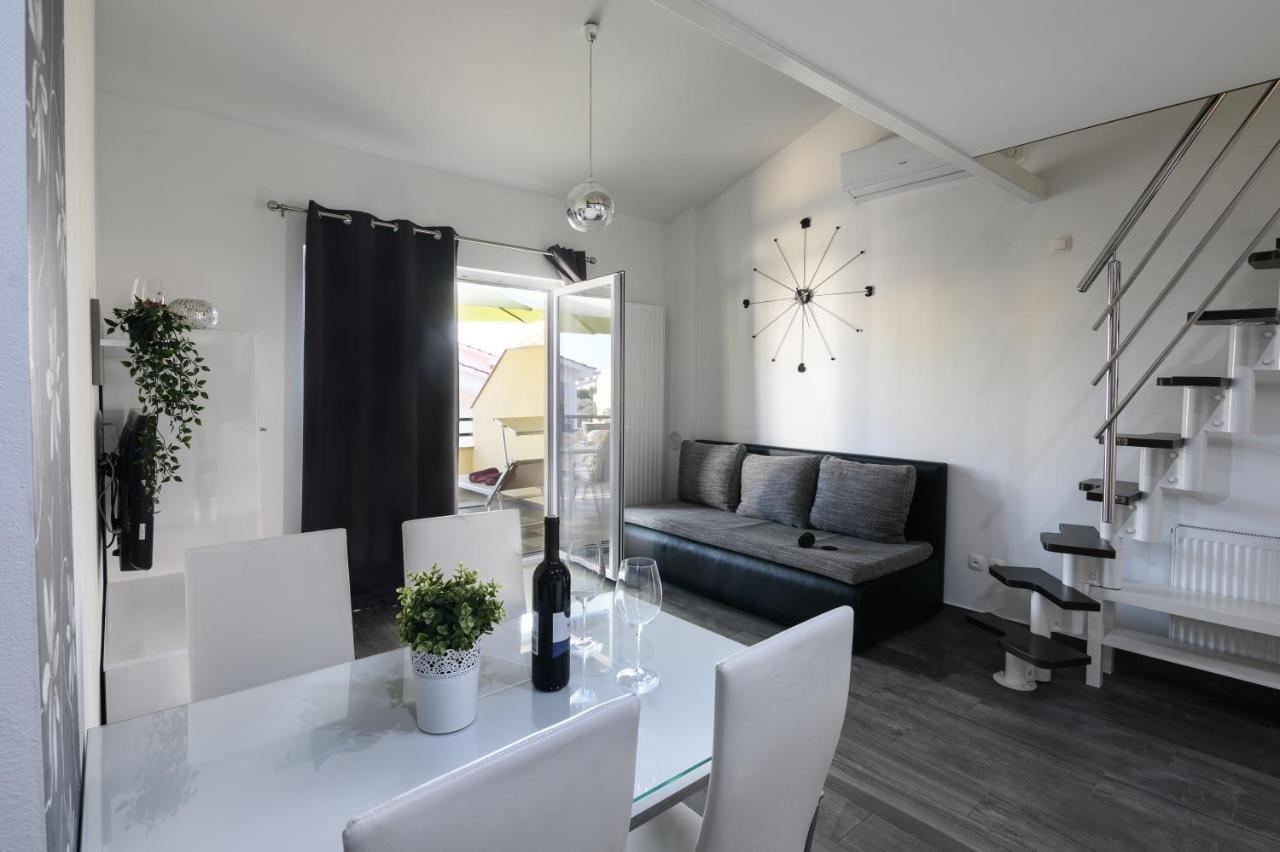 Apartments Blatancic Водице Екстер'єр фото