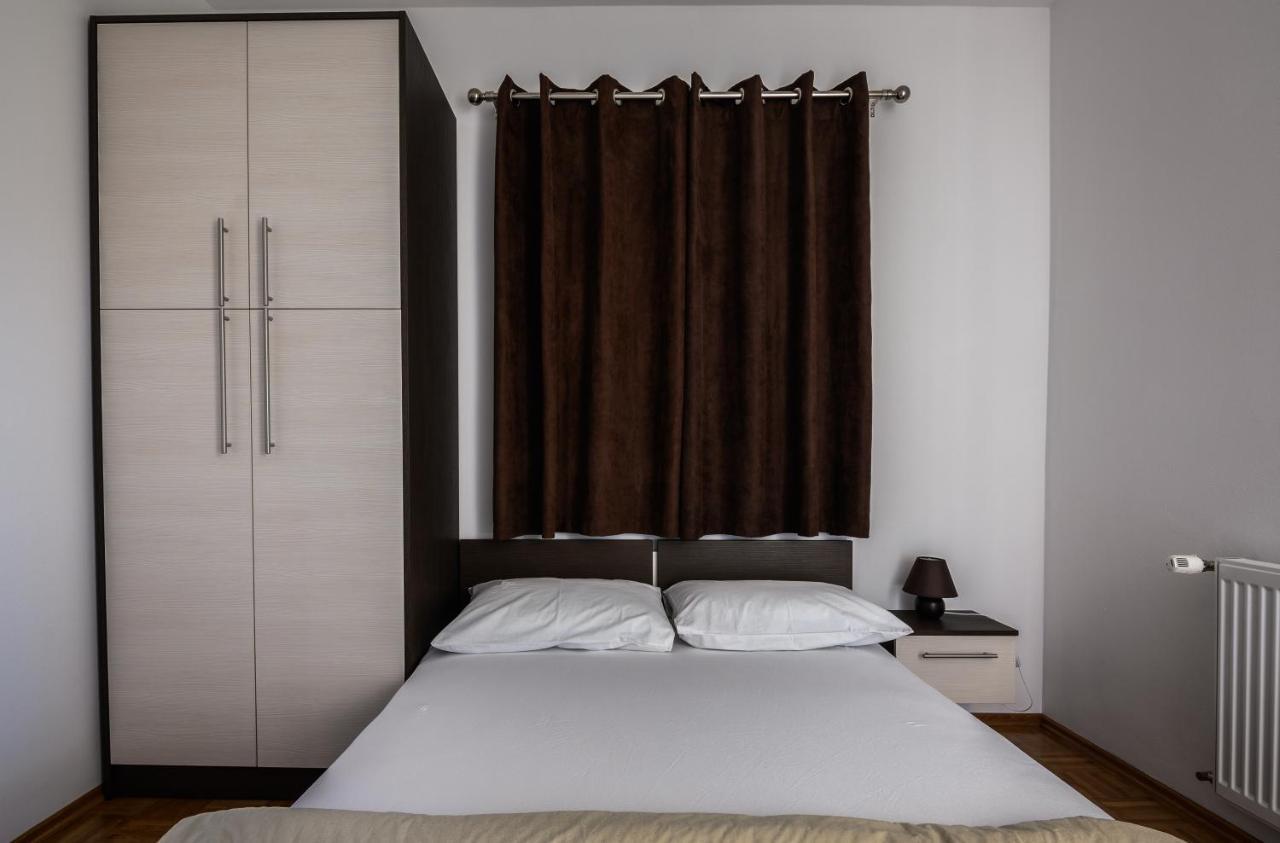 Apartments Blatancic Водице Екстер'єр фото