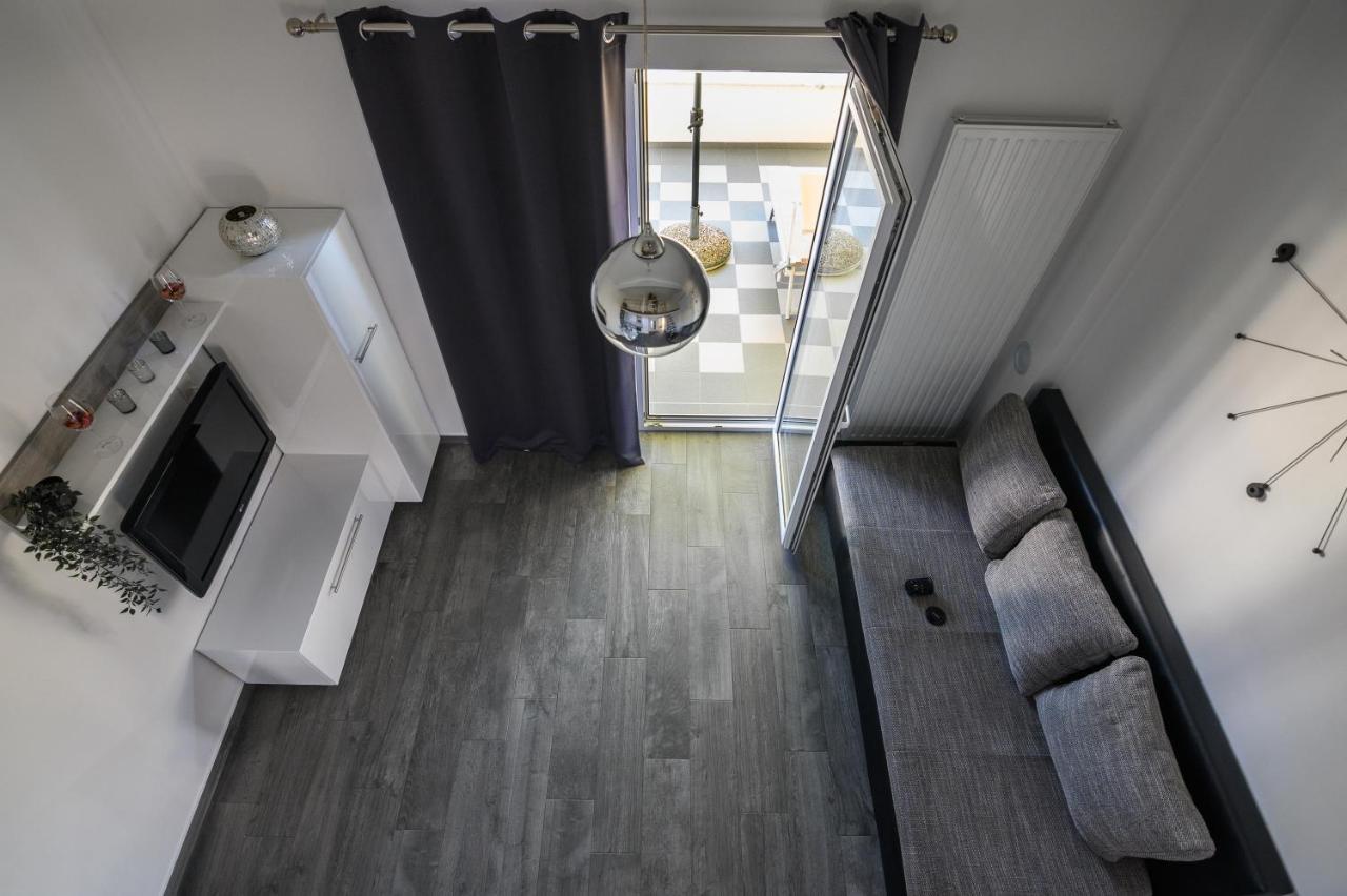 Apartments Blatancic Водице Екстер'єр фото